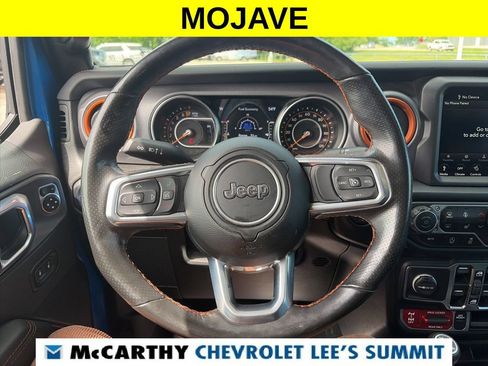 Used 2023 Jeep Gladiator Mojave AWD/4WD image 21