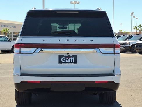 Used 2023 Lincoln Navigator L Black Label AWD/4WD image 4