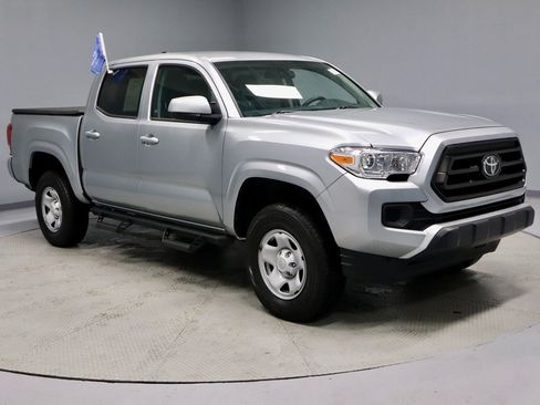 Used 2023 Toyota Tacoma SR image 1