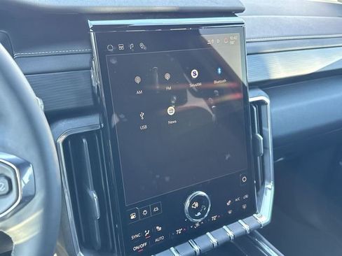New 2026 GMC Acadia Elevation w/ Black Edition FWD image 19