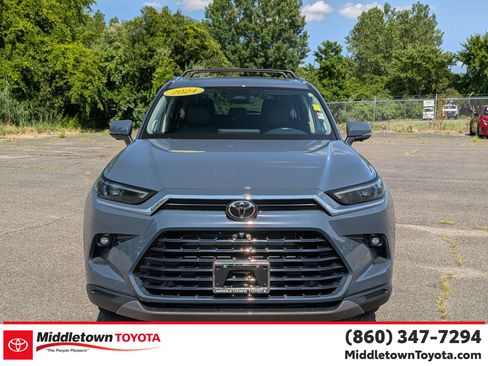Certified 2024 Toyota Grand Highlander AWD Hybrid image 8