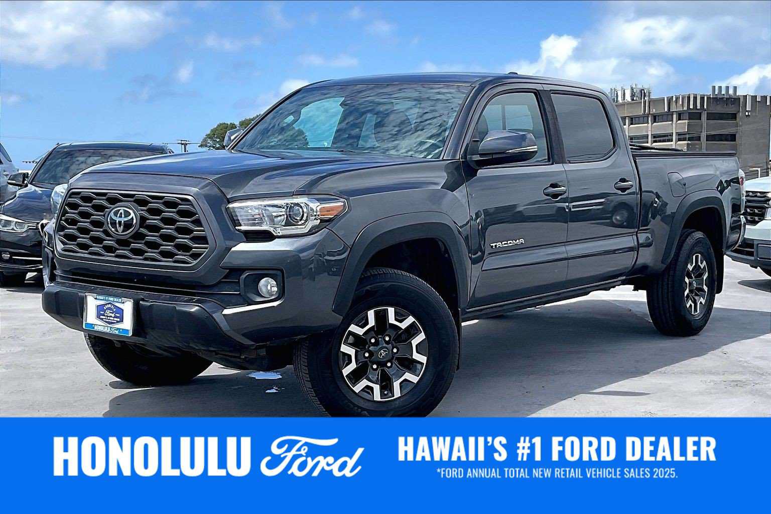 Used 2020 Toyota Tacoma TRD Off-Road AWD/4WD image 1