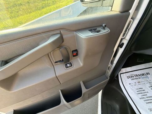 Used 2019 Chevrolet Express 3500 LT w/ LT Preferred Equipment Group RWD image 19