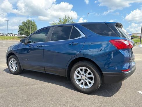 Used 2021 Chevrolet Equinox LT FWD image 4