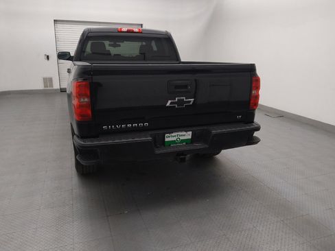 Used 2016 Chevrolet Silverado 1500 LT w/ Midnight Edition image 6