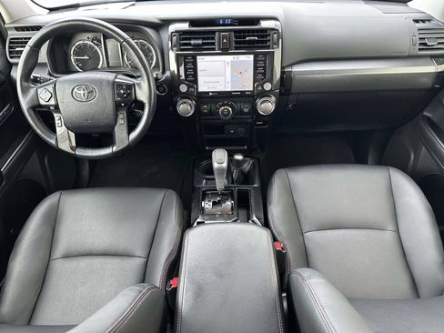 Used 2023 Toyota 4Runner TRD Off-Road Premium w/ Off Road Premium Plus Package AWD/4WD image 10