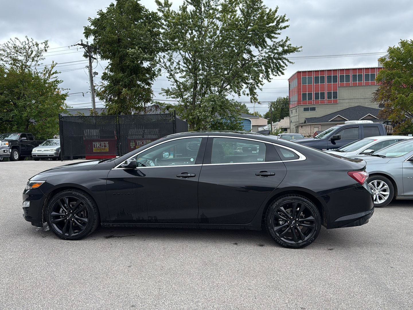 Used 2024 Chevrolet Malibu LT w/ Midnight Edition FWD image 6