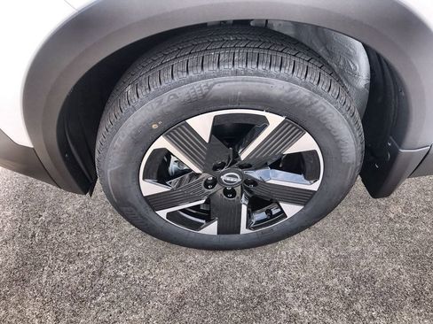 New 2026 Nissan Kicks SV w/ SV Premium Package AWD/4WD image 10