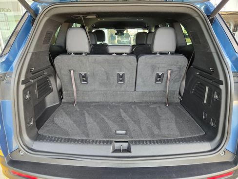 Used 2025 Buick Enclave Preferred image 33