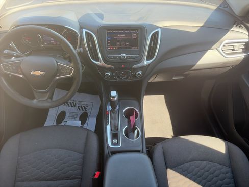 Used 2021 Chevrolet Equinox LT w/ LPO, Cargo Package AWD/4WD image 16