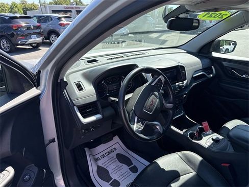 Certified 2021 GMC Terrain SLT w/ Elevation Edition image 10