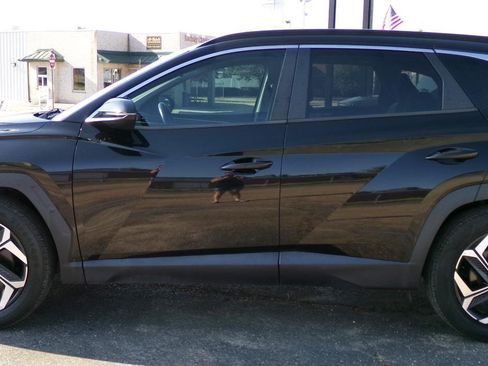 Used 2022 Hyundai Tucson SEL w/ Convenience Package FWD image 2
