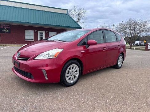Used 2013 Toyota Prius V Two image 2
