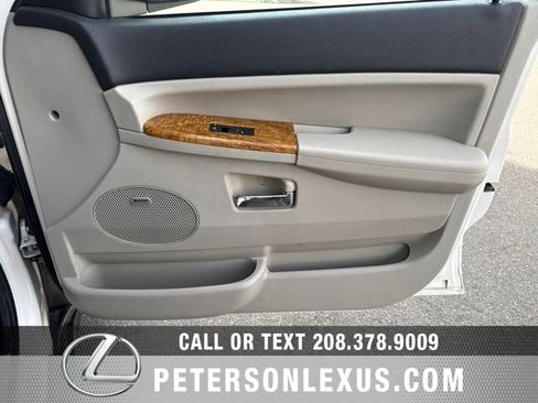Used 2008 Jeep Grand Cherokee Limited w/ Quadra-Drive II 4X4 Group image 12