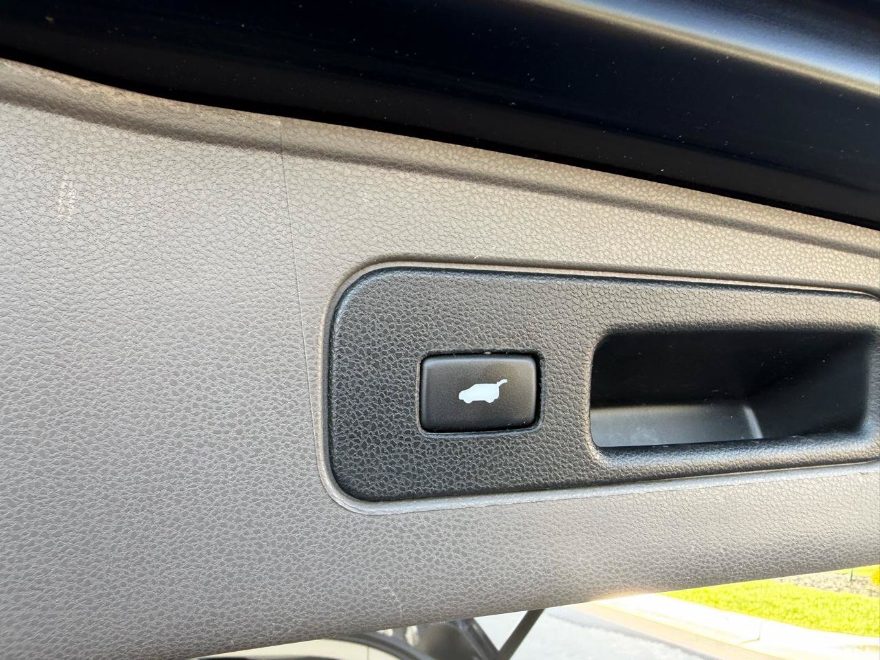 Used 2014 Honda Odyssey EX-L image 18