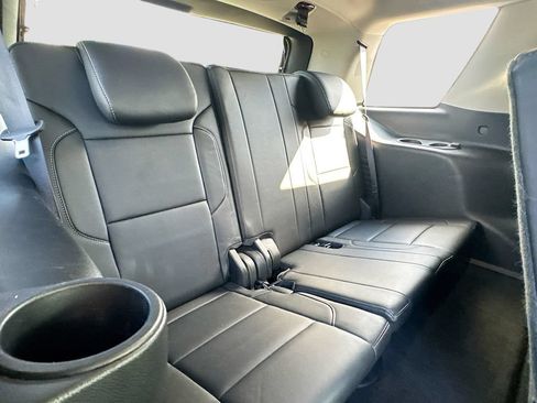 Used 2018 Chevrolet Tahoe LT RWD image 34