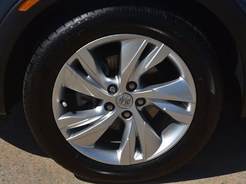 Used 2024 Buick Encore GX Preferred FWD image 10