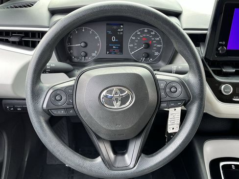 Used 2024 Toyota Corolla LE image 11