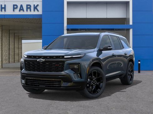 New 2026 Chevrolet Traverse RS image 6