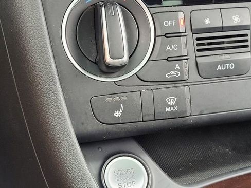 Used 2018 Audi Q3 2.0T Premium Plus w/ Premium Plus Package image 22