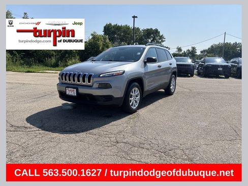 Used 2016 Jeep Cherokee Sport w/ Cold Weather Group AWD/4WD image 1