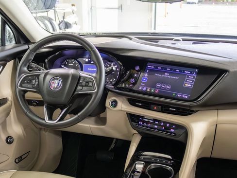Used 2022 Buick Envision Avenir w/ Technology Package II FWD image 11