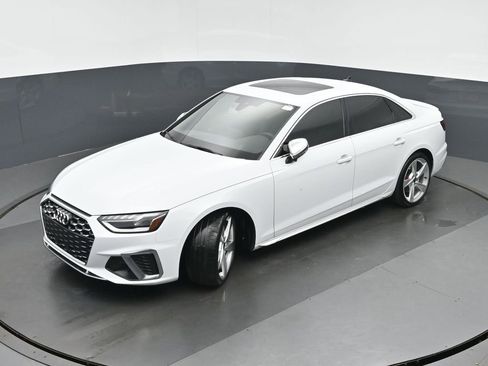 Used 2023 Audi S4 Premium Plus w/ Premium Plus Package AWD/4WD image 32
