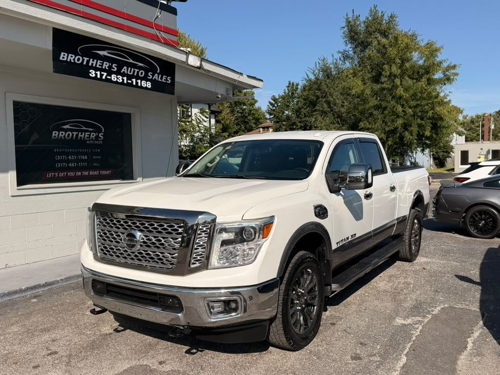 Used 2019 Nissan Titan Platinum Reserve w/ Platinum Utility Package AWD/4WD image 5