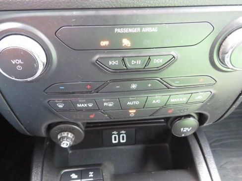 Certified 2022 Ford Ranger Lariat w/ Equipment Group 501A High image 19