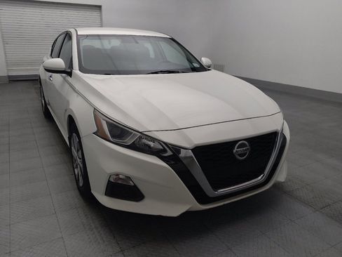 Used 2019 Nissan Altima 2.5 S FWD image 14