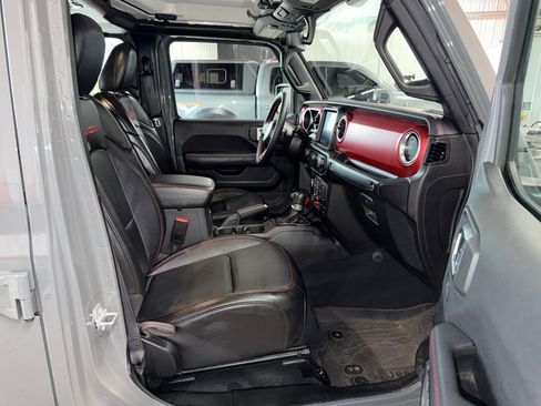 Used 2023 Jeep Gladiator Rubicon w/ LED Lighting Group image 19