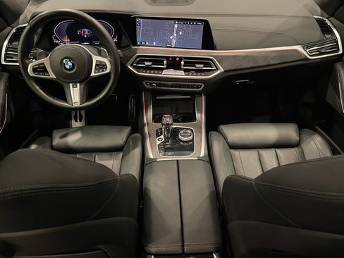 Used 2022 BMW X5 xDrive40i w/ M Sport Package AWD/4WD image 16