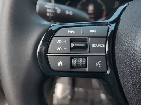 Certified 2023 Honda Civic EX image 30