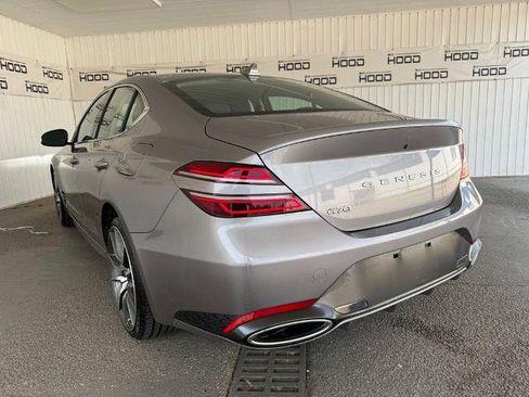 Used 2025 Genesis G70 2.5T RWD image 2