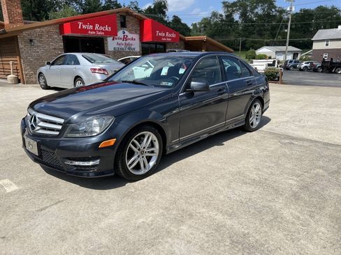 Used 2013 Mercedes-Benz C 300 4MATIC Sedan image 1