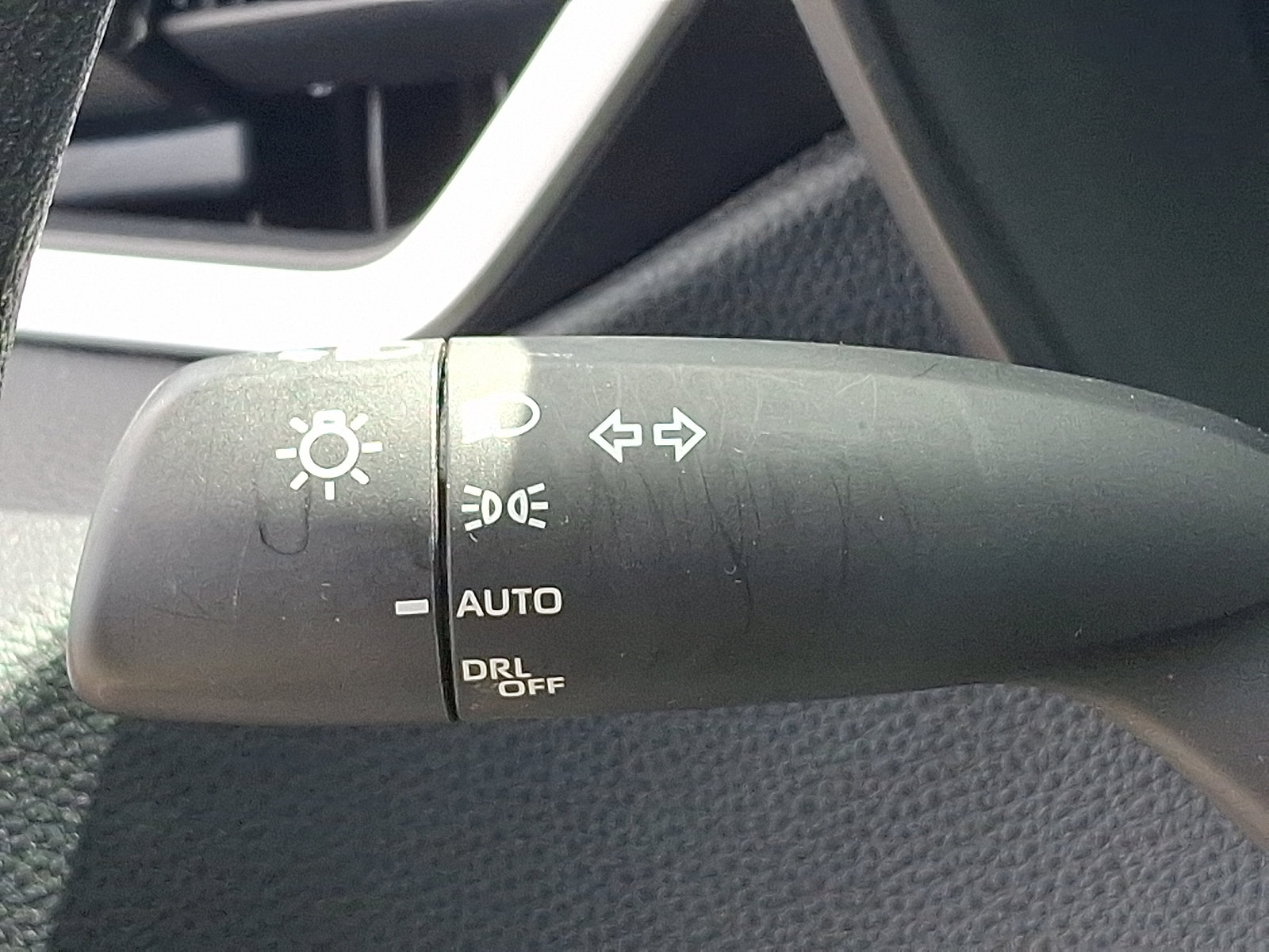 Certified 2025 Toyota Corolla LE FWD image 26
