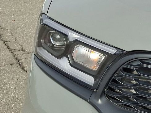 Used 2025 Dodge Durango GT image 13