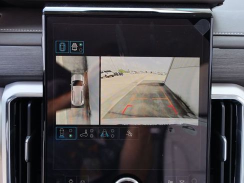 New 2026 GMC Acadia Denali w/ Super Cruise Package image 22