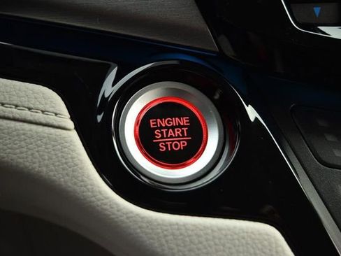 New 2026 Honda Odyssey Touring image 20