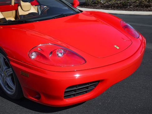 Used 2004 Ferrari 360 Spider image 12