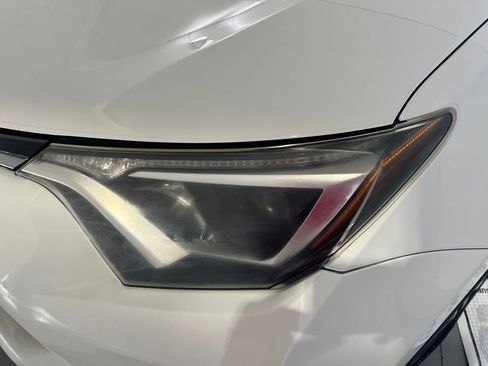 Used 2017 Toyota RAV4 LE w/ All Weather Liner Package FWD image 36