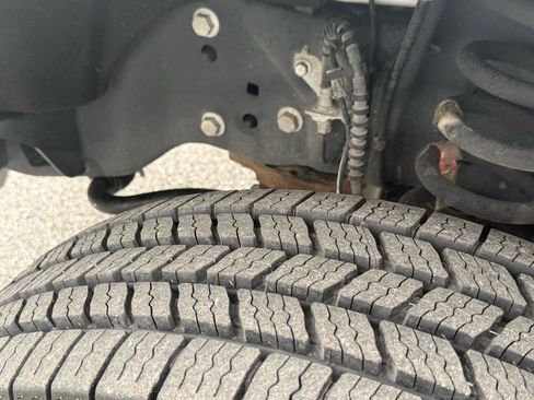 Used 2023 Ford F350 XL AWD/4WD image 13