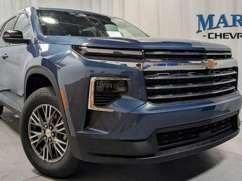 New 2026 Chevrolet Traverse LT image 1