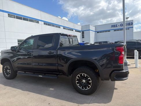 Used 2023 Chevrolet Silverado 1500 ZR2 w/ Technology Package AWD/4WD image 12