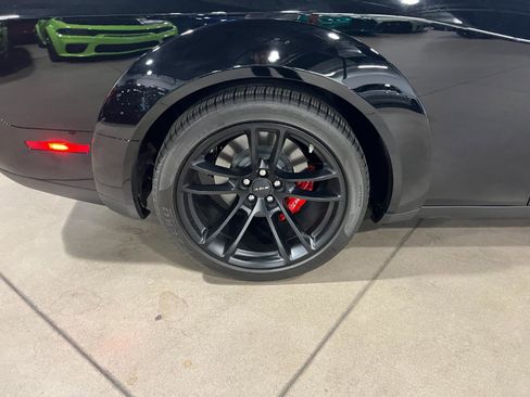 Used 2021 Dodge Challenger SRT Hellcat image 36