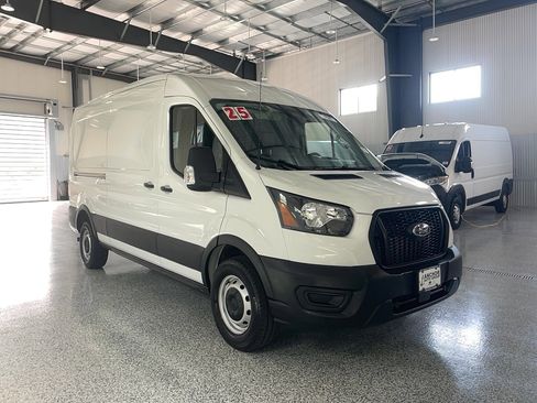 Used 2025 Ford Transit 250 148 Medium Roof w/ Load Area Protection Package RWD image 1
