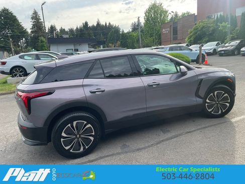 Used 2024 Chevrolet Blazer EV LT AWD/4WD image 15