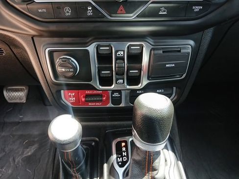 Used 2021 Jeep Gladiator Mojave AWD/4WD image 46