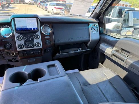 Used 2016 Ford F350 Lariat w/ Lariat Ultimate Package AWD/4WD image 12