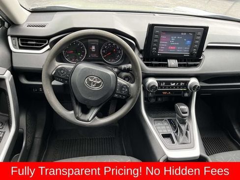 Used 2021 Toyota RAV4 XLE AWD/4WD image 12